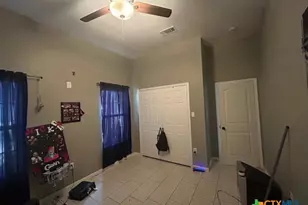 3907 Waterwood Pass Dr, Elmendorf, TX 78112 - Photo 8