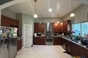 3907 Waterwood Pass Dr, Elmendorf, TX 78112 - Photo 18