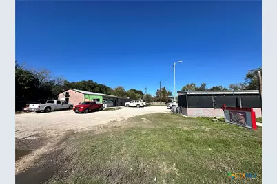 4004 Fm 78, Mcqueeney, TX 78123 - Photo 2