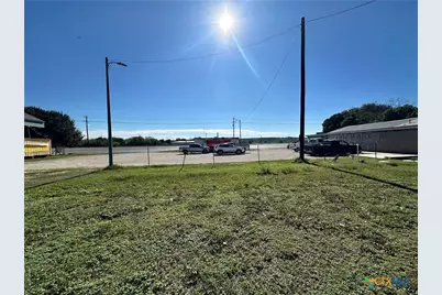 4004 Fm 78, Mcqueeney, TX 78123 - Photo 10