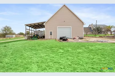 8600 Five Wells Road, Rogers, TX 76569 - Photo 28