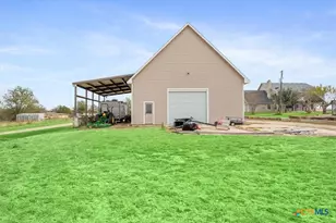 8600 Five Wells Rd, Rogers, TX 76569 - Photo 28