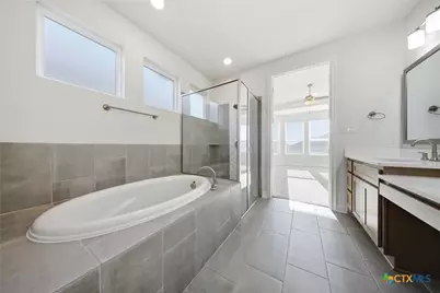 662 Hidden View Street, New Braunfels, TX 78130 - Photo 28