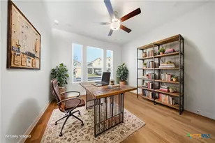 662 Hidden View St, New Braunfels, TX 78130 - Photo 6