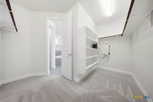 662 Hidden View St, New Braunfels, TX 78130 - Photo 26