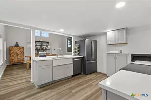 1501 Boggy Creek Rd, Lockhart, TX 78644 - Photo 10