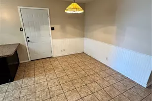 4602 Dahlia Ln, Victoria, TX 77904 - Photo 4