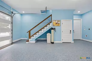 195 Crazy Horse Trail, Canyon Lake, TX 78133 - Photo 22