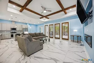 195 Crazy Horse Trail, Canyon Lake, TX 78133 - Photo 8