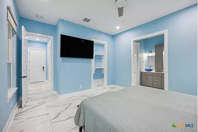 195 Crazy Horse Trail, Canyon Lake, TX 78133 - Photo 14