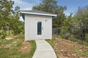 195 Crazy Horse Trail, Canyon Lake, TX 78133 - Photo 28