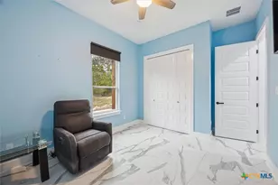 195 Crazy Horse Trail, Canyon Lake, TX 78133 - Photo 18