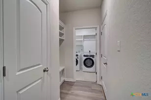 1826 Pining St, New Braunfels, TX 78132 - Photo 20