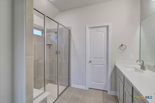 1826 Pining St, New Braunfels, TX 78132 - Photo 16