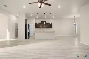 2518 Meadow Lark Dr, Killeen, TX 76542 - Photo 4