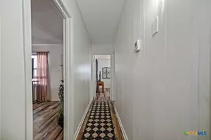 101 Lubbock St, Point Comfort, TX 77978 - Photo 24