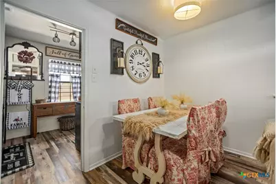 101 Lubbock Street, Point Comfort, TX 77978 - Photo 12