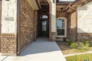 602 Dred Roger Circle, Killeen, TX 76542 - Photo 4