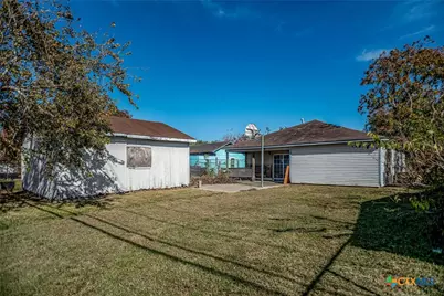 109 Tommy Drive, Port Lavaca, TX 77979 - Photo 4