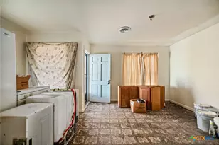 109 Tommy Dr, Port Lavaca, TX 77979 - Photo 8