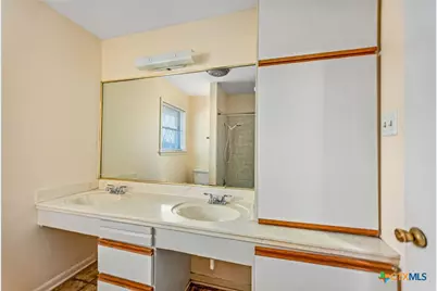 1106 Brookhollow Drive, Port Lavaca, TX 77979 - Photo 28