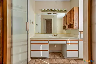 1106 Brookhollow Drive, Port Lavaca, TX 77979 - Photo 18