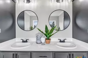 942 Chamberlin Rd, Dale, TX 78616 - Photo 16