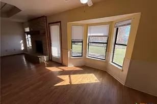 202 Spur Dr, Copperas Cove, TX 76522 - Photo 10