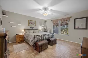17813 Floribundas Ln, Elgin, TX 78621 - Photo 16