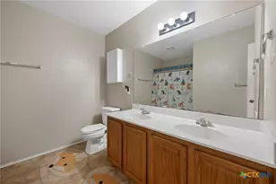 17813 Floribundas Ln, Elgin, TX 78621 - Photo 24