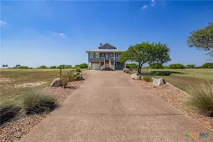 342 Bay Club Dr, Seadrift, TX 77983 - Photo 2