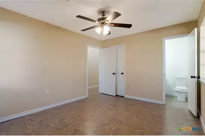 1502 S Main Street, Lampasas, TX 76550 - Photo 14