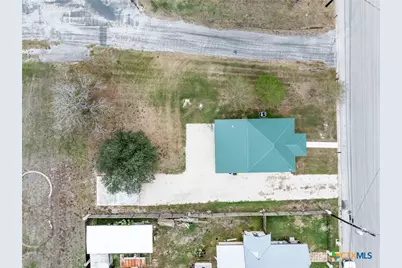 610 N Fair Street, Gonzales, TX 78629 - Photo 18