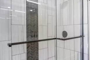 303 Cedarhill Dr, Marble Falls, TX 78654 - Photo 16