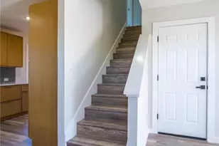 303 Cedarhill Dr, Marble Falls, TX 78654 - Photo 6