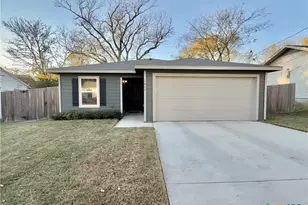 1411 N 10th St, Killeen, TX 76541 - Photo 1