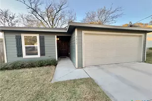 1411 N 10th St, Killeen, TX 76541 - Photo 2