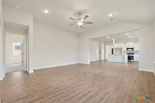 814 Waylon Cir, Killeen, TX 76542 - Photo 30