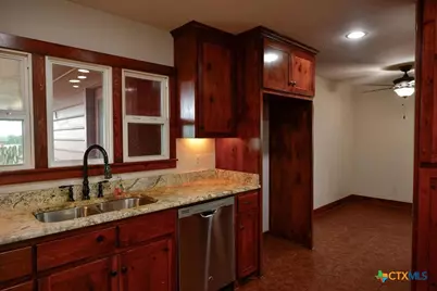 12300 Fm-1105, Jarrell, TX 76537 - Photo 12
