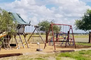 12300 FM1105, Jarrell, TX 76537 - Photo 6