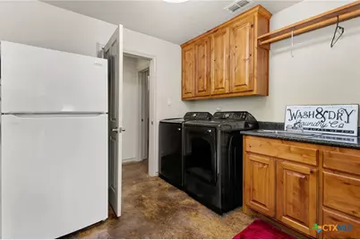 381 Schneider Road, Seguin, TX 78155 - Photo 18