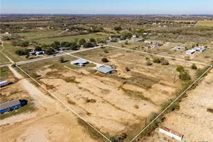 381 Schneider Rd, Seguin, TX 78155 - Photo 42