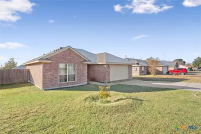 1208 Baldridge Drive, Gatesville, TX 76528 - Photo 2