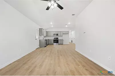 503 Bonnie, Harker Heights, TX 76548 - Photo 4