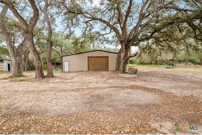 3793 Fm 446, Victoria, TX 77905 - Photo 8