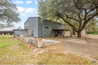 3793 Fm 446, Victoria, TX 77905 - Photo 4