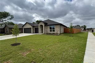 1301 Rylee Ln, Salado, TX 76571 - Photo 2