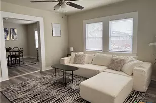 1316 N Olive St, Seguin, TX 78155 - Photo 10