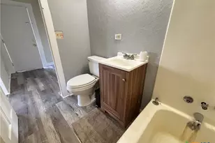 1316 N Olive St, Seguin, TX 78155 - Photo 30