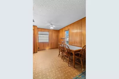 614 Sarah Street, Edna, TX 77957 - Photo 8